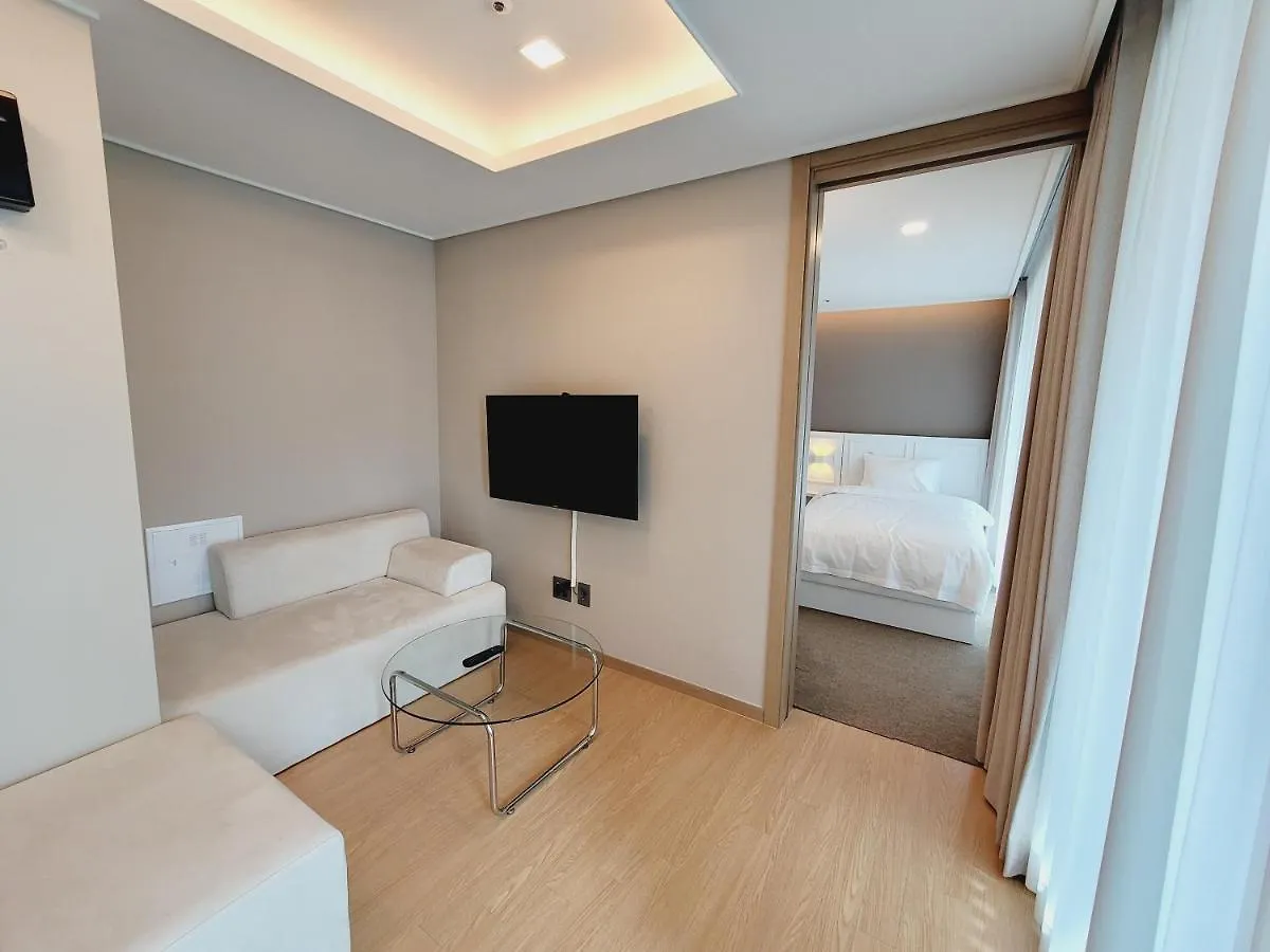 Best Travel In Haeundae With Best Location Busan Aparthotel